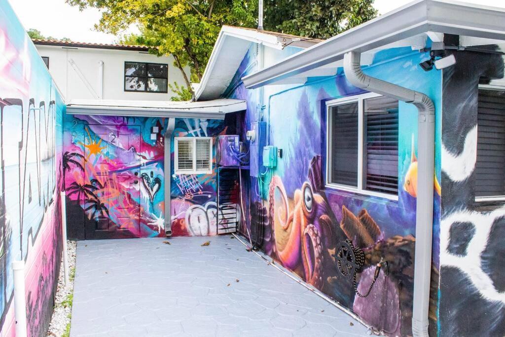 Cozy & Colorful Miami Art Canvas W/Hottub & Murals Eksteriør billede