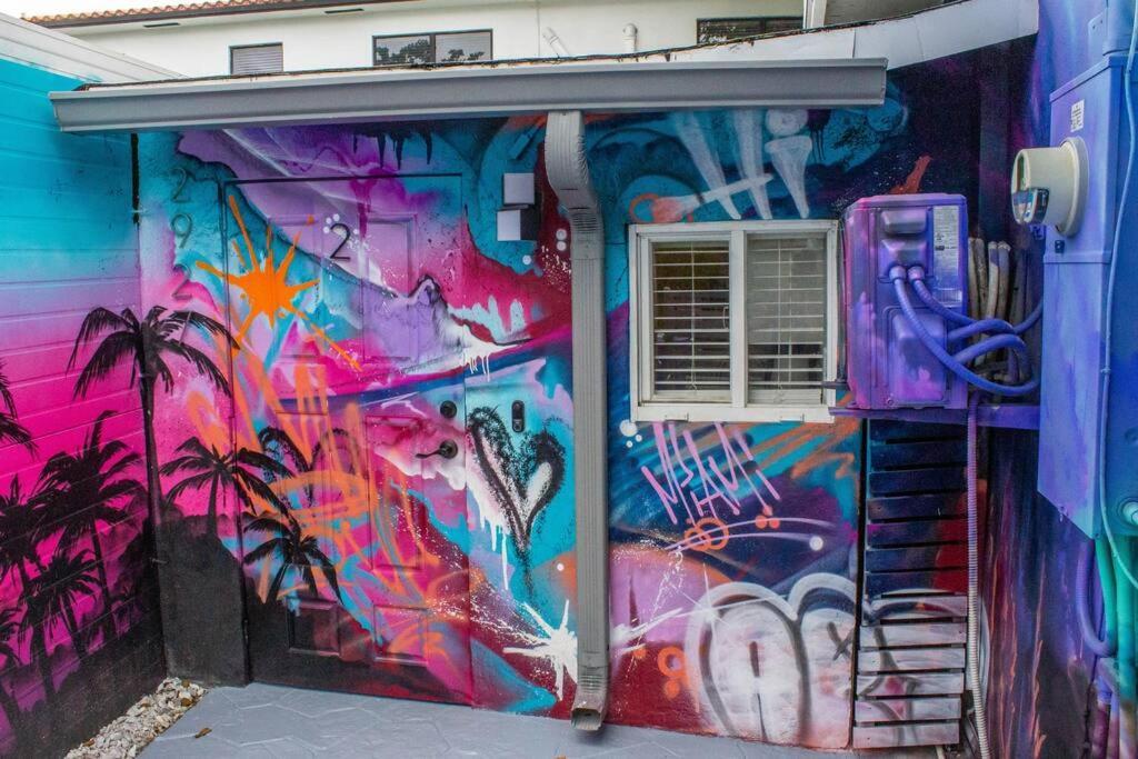 Cozy & Colorful Miami Art Canvas W/Hottub & Murals Eksteriør billede